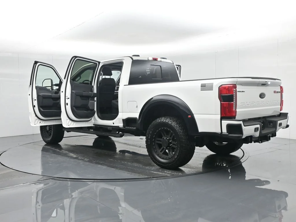 New 2026 Star White Metallic Tri-Coat Ford Lariat image 35