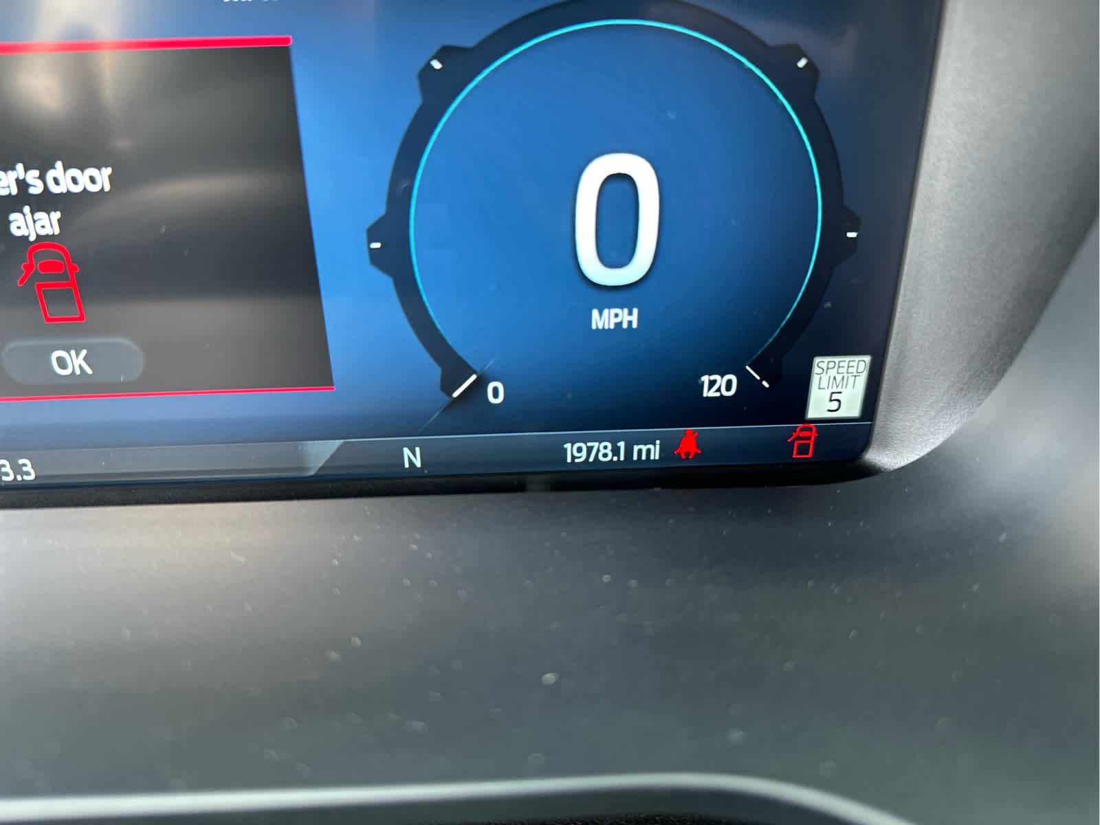 2025 Ford F-150 XLT - Photo 17