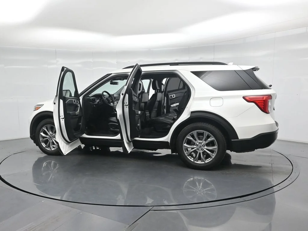 Certified Used 2021 White Ford XLT image 35