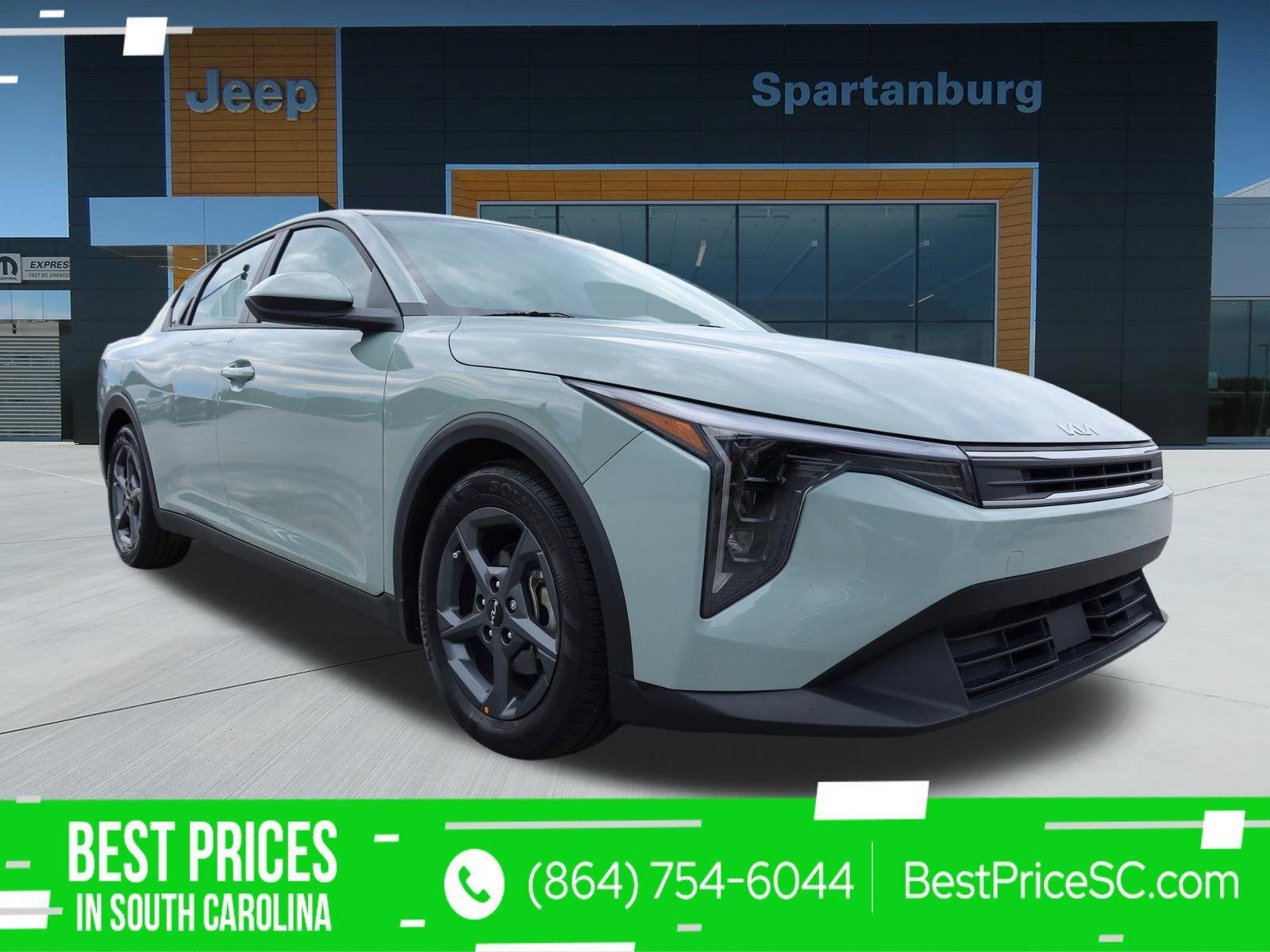 2025 Kia K4 LXS AT's photo