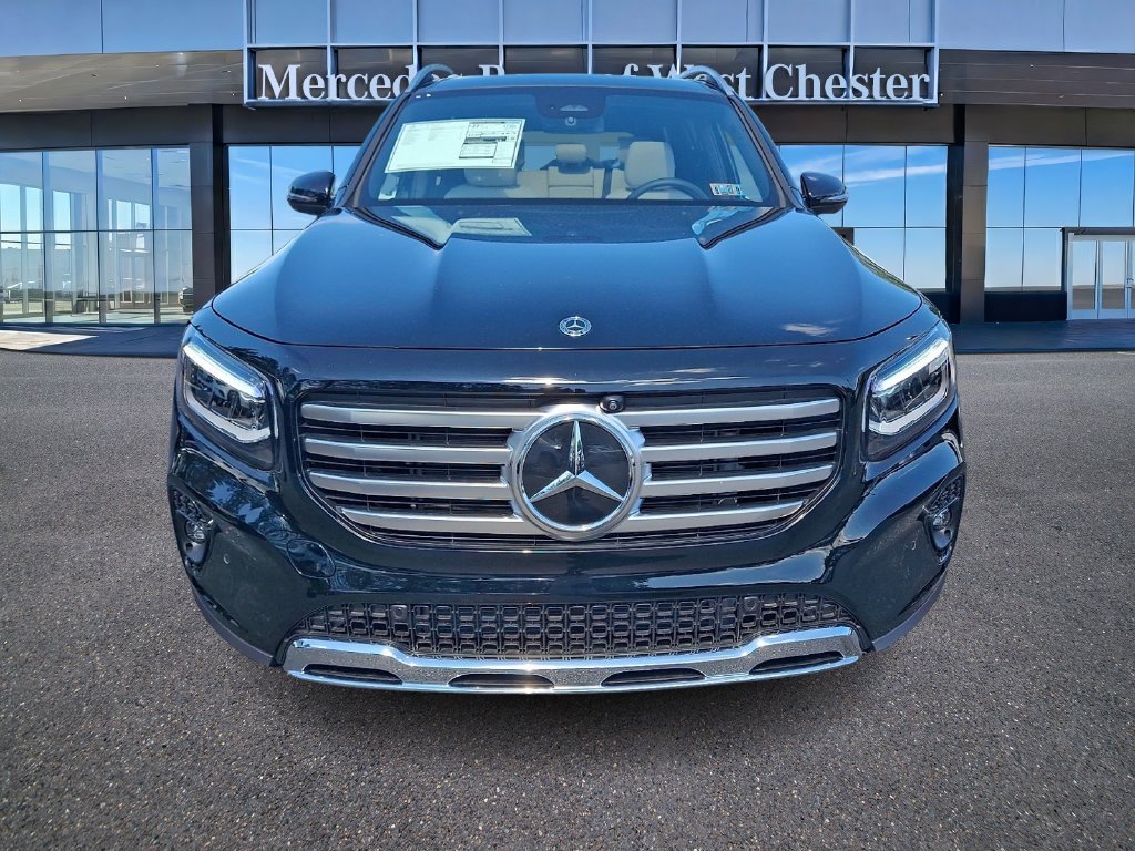 New 2026 Black Mercedes-Benz GLB 250 image 2