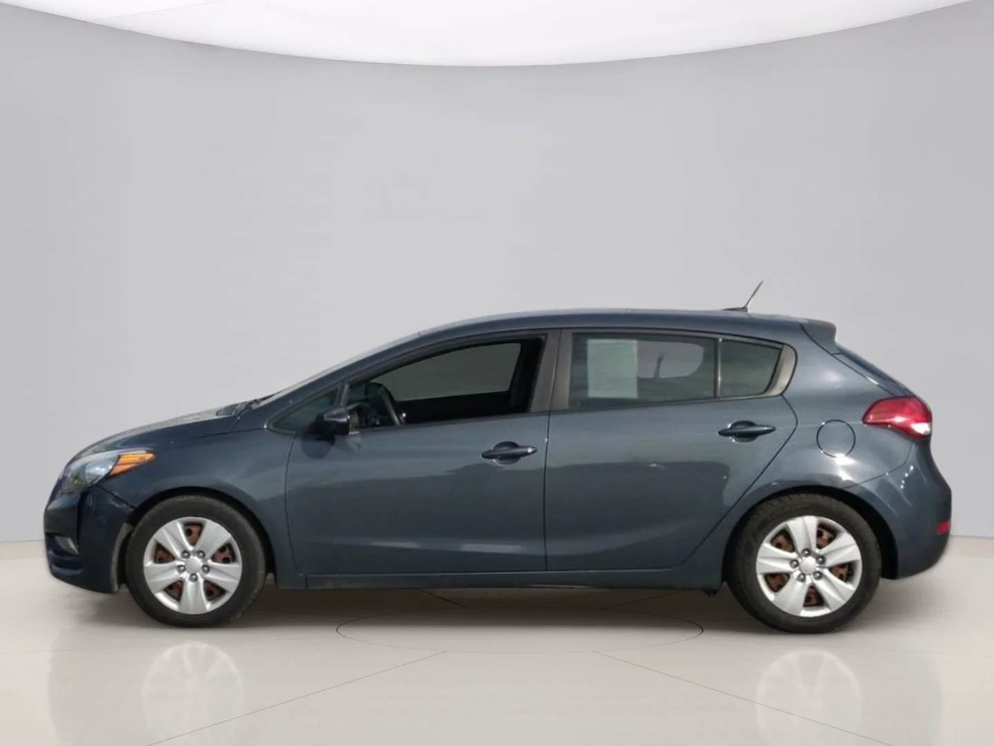 Used 2016 Gray Kia LX image 2