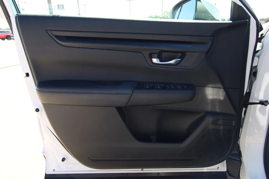 Used 2025  Honda EX image 37