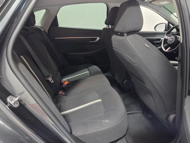 Used 2024 Gray Hyundai SEL image 15