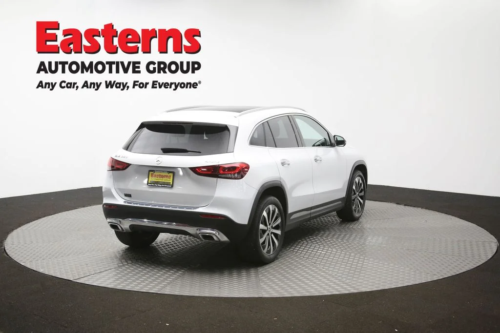 Used 2023 White Mercedes-Benz GLA 250 image 43
