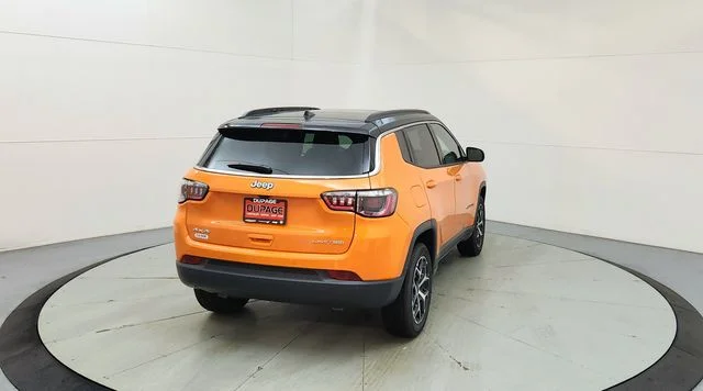 New 2026 Joose Exterior Paint Jeep Limited image 9
