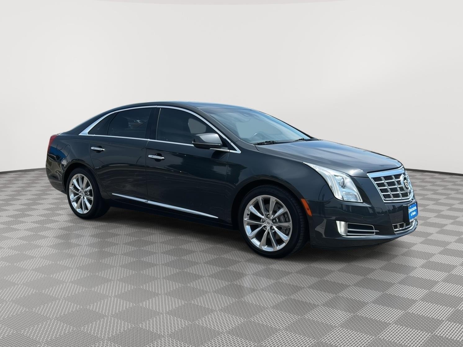2013 Cadillac XTS 3.6L FWD Luxury Collection's photo