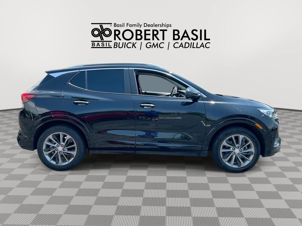 Used 2023 Ebony Twilight Metallic Buick Select image 9