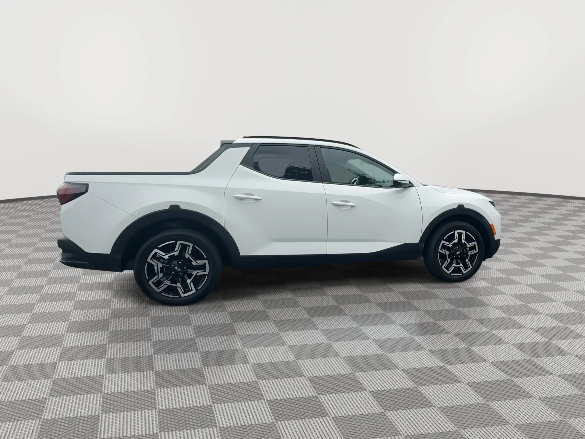 2025 Hyundai Santa Cruz Limited - Photo 9
