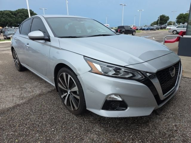 2021 Nissan Altima 2.5 Platinum