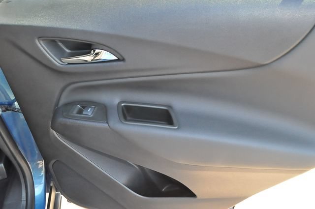 Used 2024 Lakeshore Blue Metallic Chevrolet LT image 28