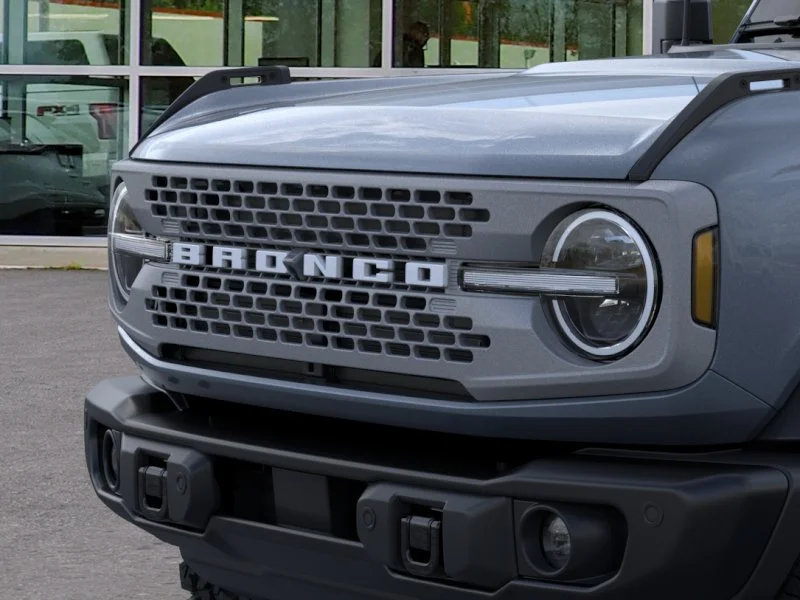 New 2025 Azure Gray Metallic Tri-Coat Ford Badlands® image 51