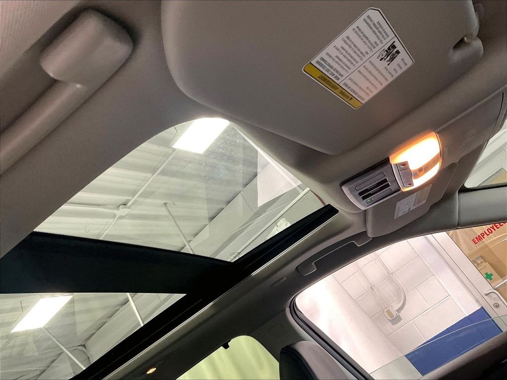 Certified Used 2023 White Nissan Platinum image 22