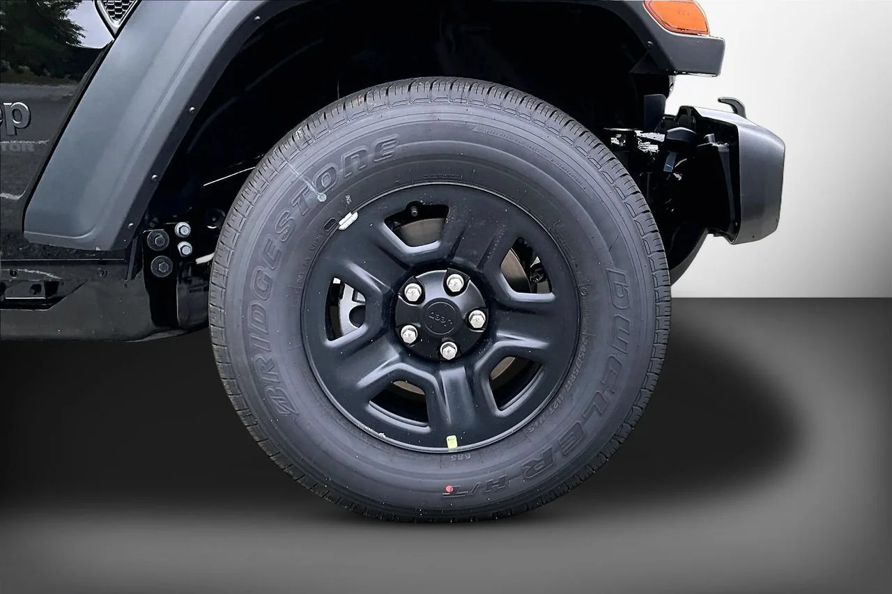 New 2026 Black Clear-Coat Exterior Paint Jeep Sport image 30