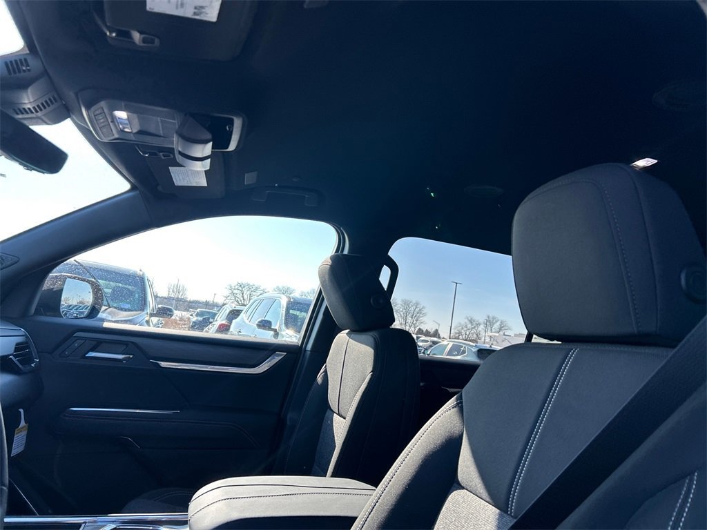 2026 GMC ACADIA - Image 27