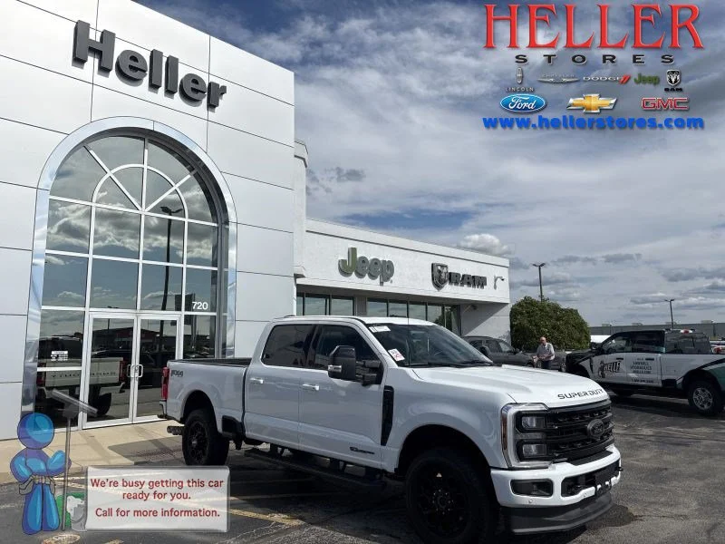 Used 2024 Oxford White Ford LARIAT image 1