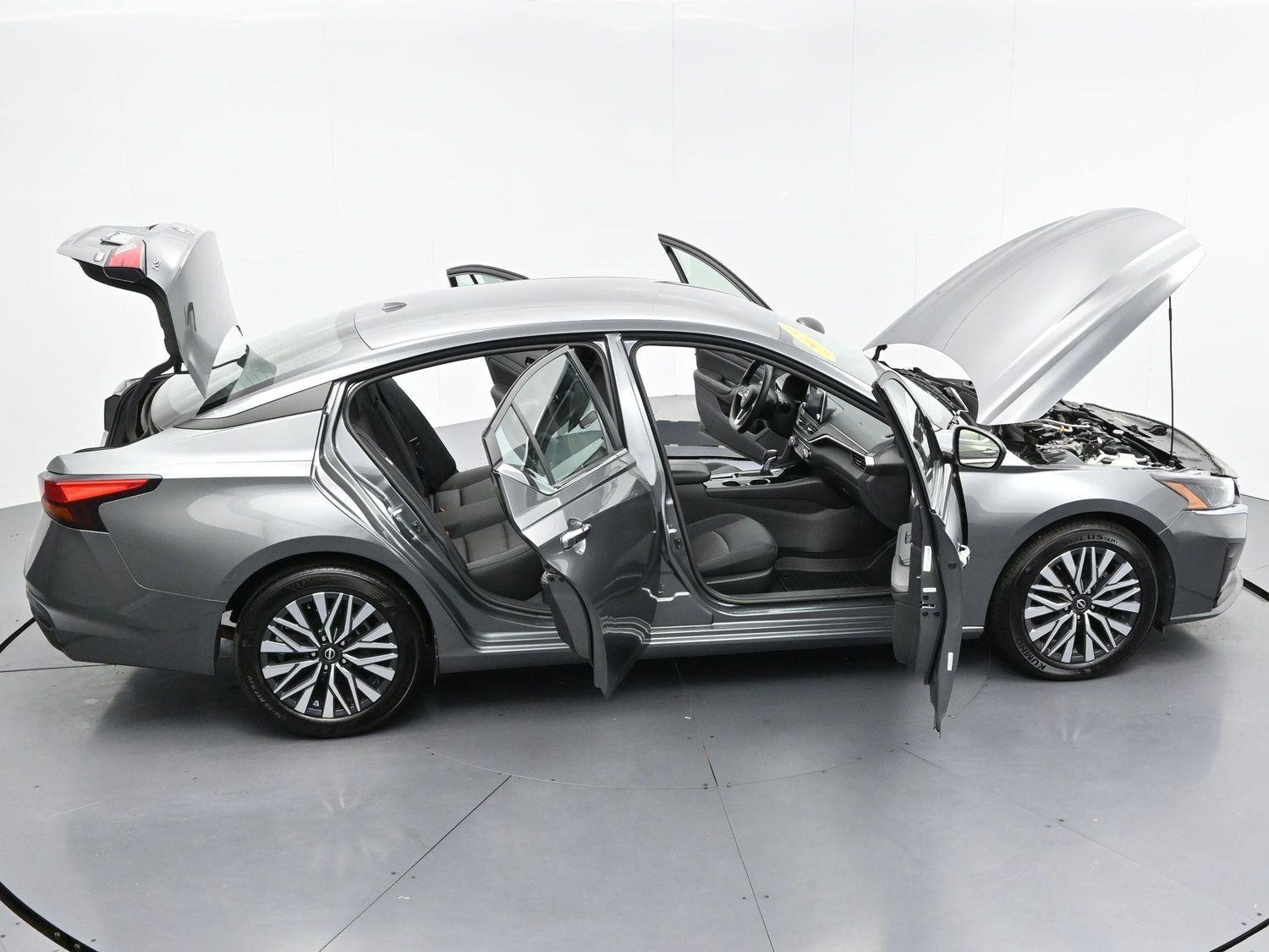 Used 2024 Gun Metallic Nissan 2.5 SV image 38