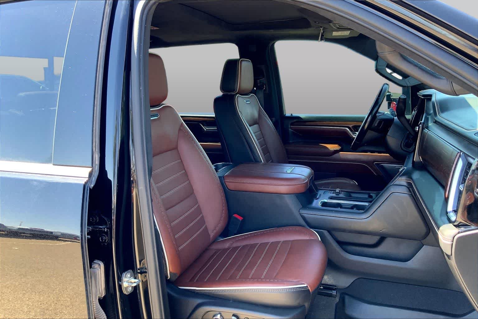 Certified Used 2024 Onyx Black GMC Denali Ultimate image 9