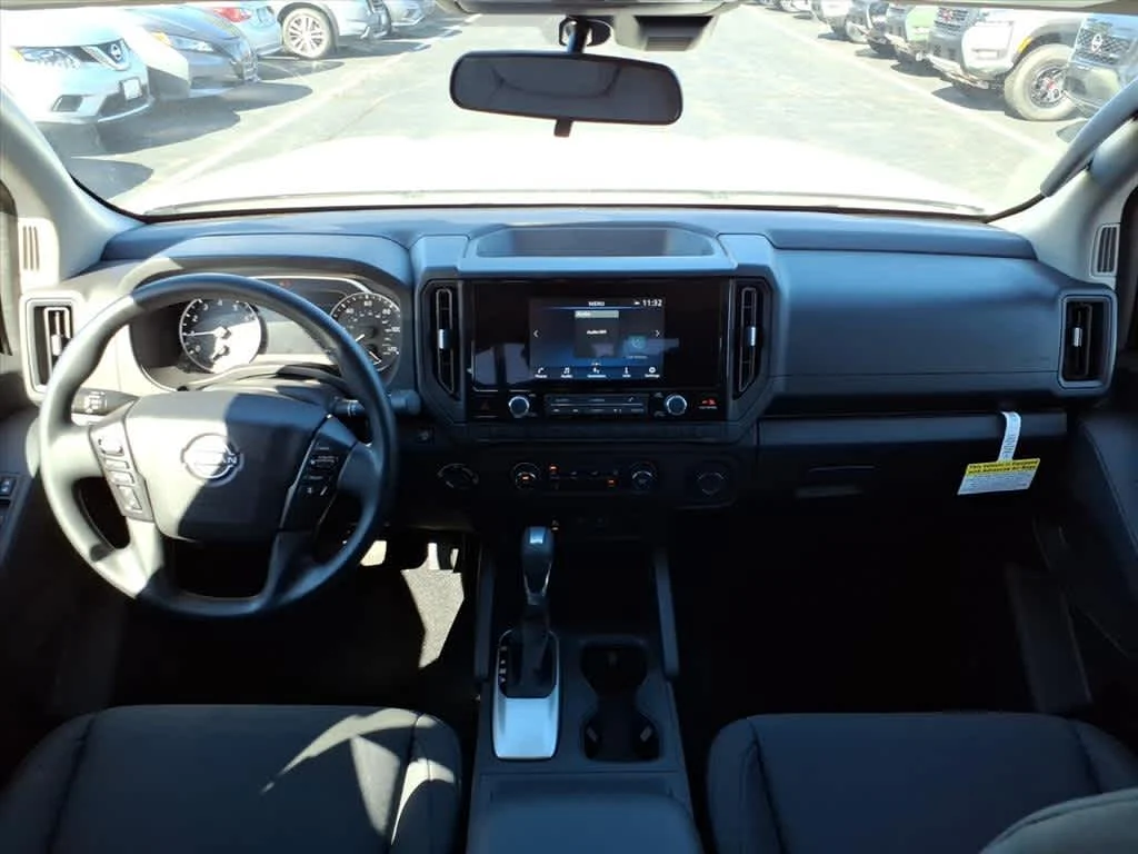 2026 Nissan Frontier S - Photo 9