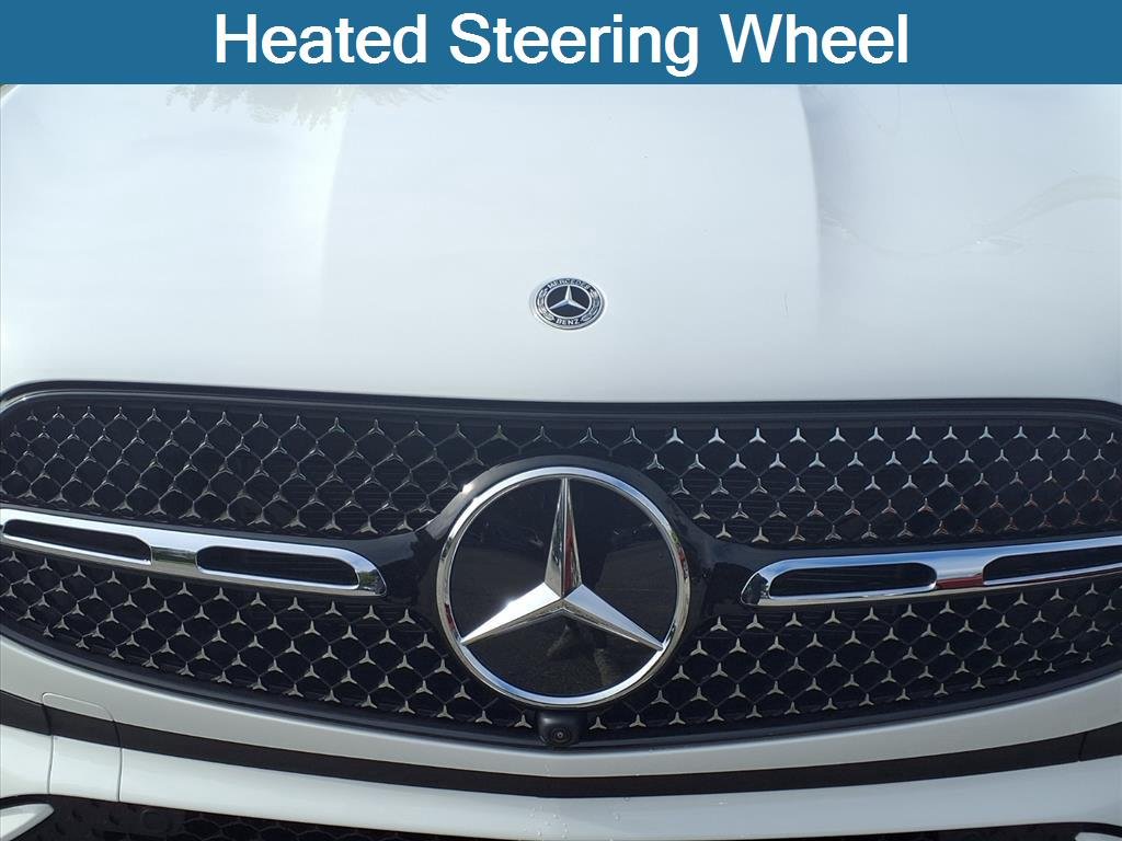 Used 2026 Polar White Mercedes-Benz GLC 300 image 4