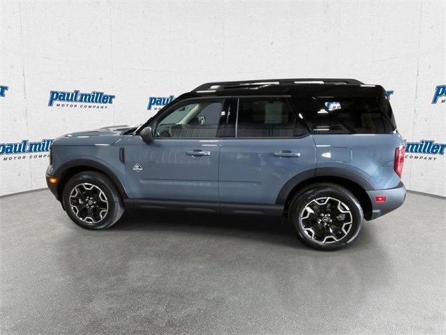 2025 Ford Bronco Sport Outer Banks photo 2