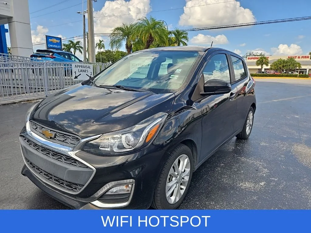 Used 2019 Black Chevrolet 1LT image 3