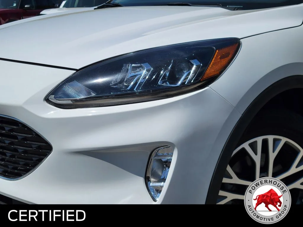 Used 2022 White Ford SEL image 11