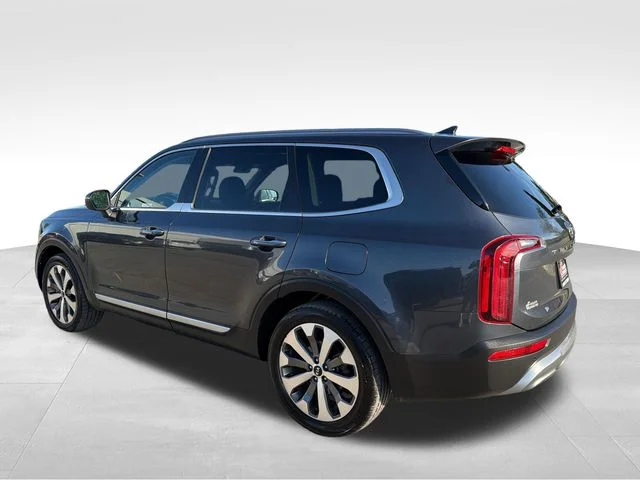 Used 2020 Gray Kia S image 5