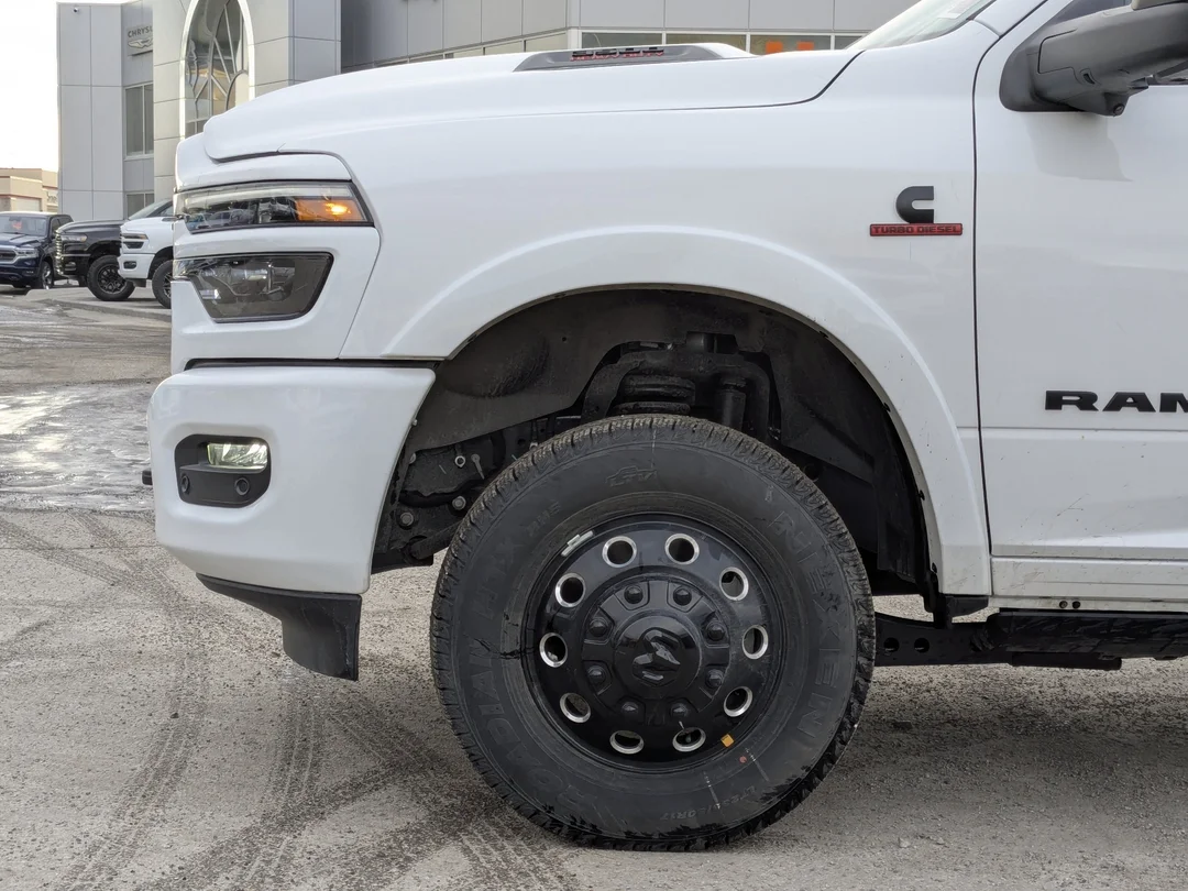 New 2026 White RAM Limited - - Dually Max Tow Grp - Night Edition - Power Sunroof & More! image 9