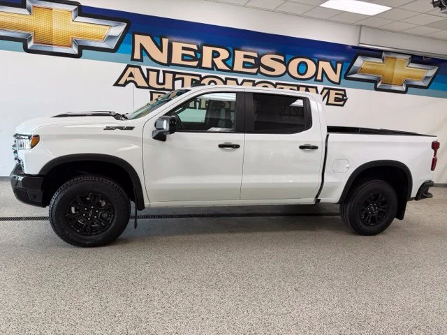 Used 2024 Chevrolet Silverado 1500 ZR2 with VIN 3GCUDHE88RG387313 for sale in Detroit Lakes, Minnesota