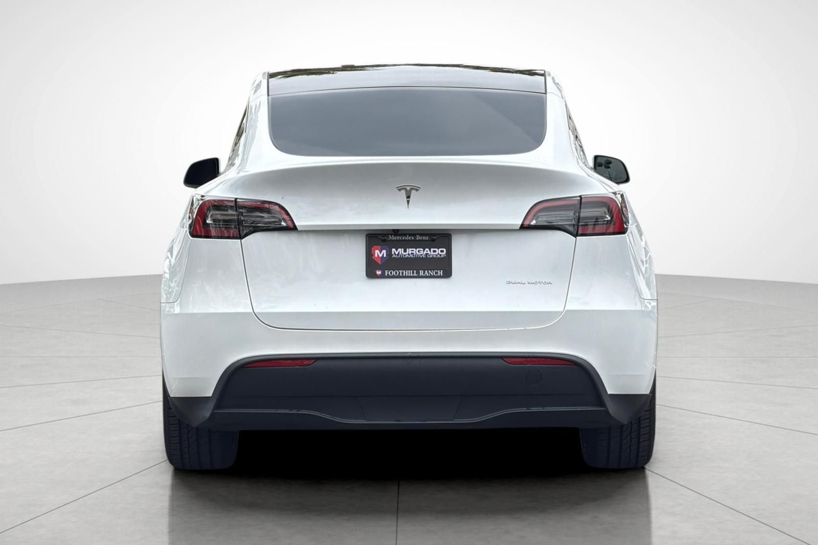Used 2023 White Tesla Long Range image 9
