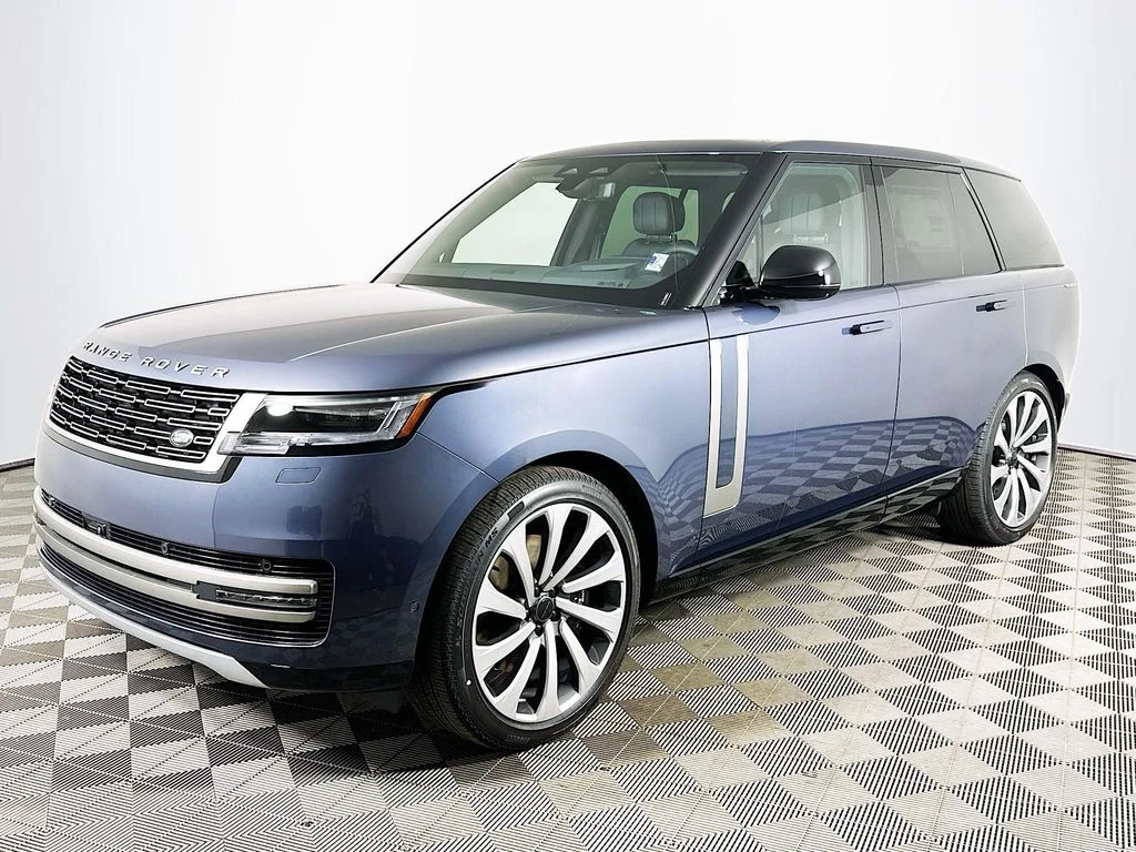 2026 Land Rover Range Rover 4.4 SE SWB's photo