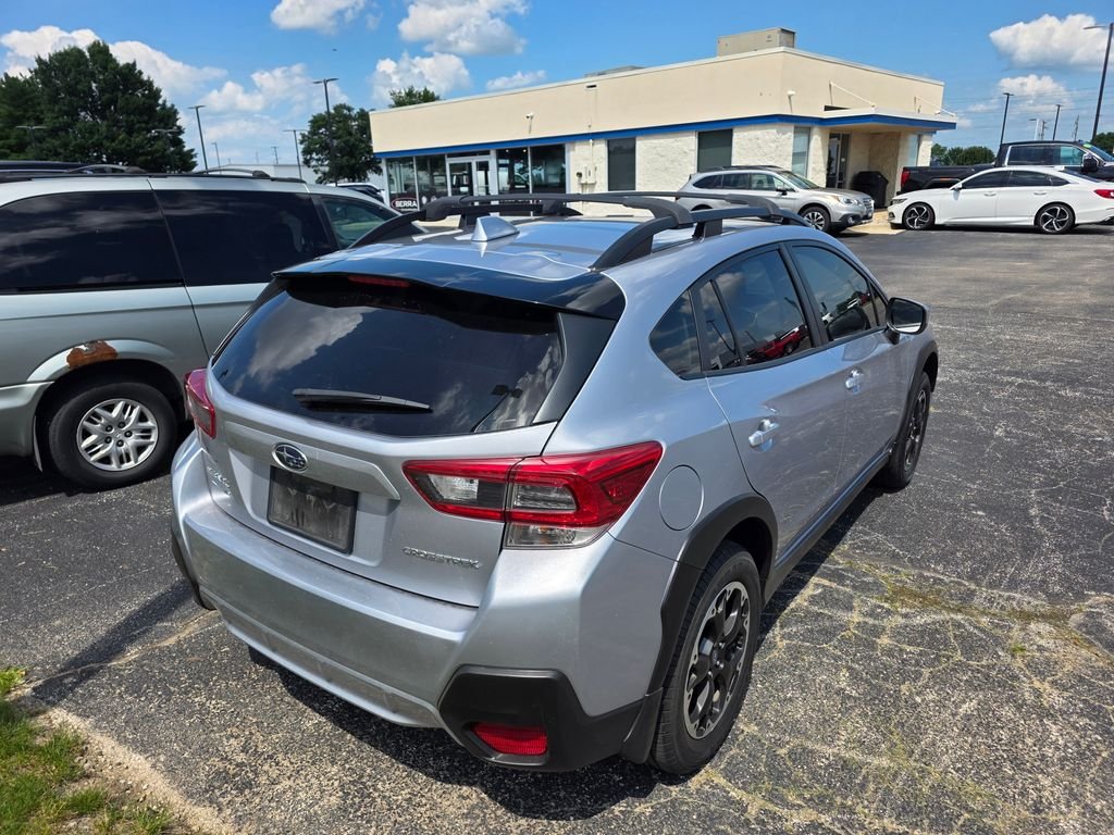 Used 2021 Ice Silver Metallic Subaru Premium image 4