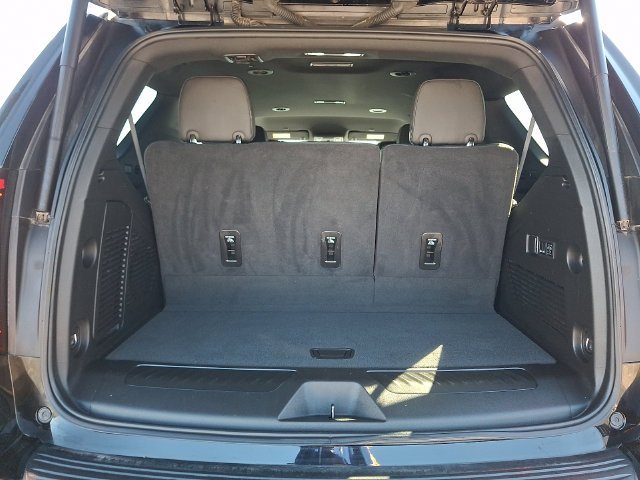 2024 GMC Yukon SLT - Photo 31