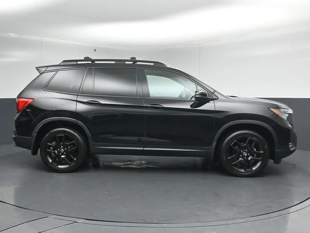 Certified Used 2023 Black Honda EX-L image 8