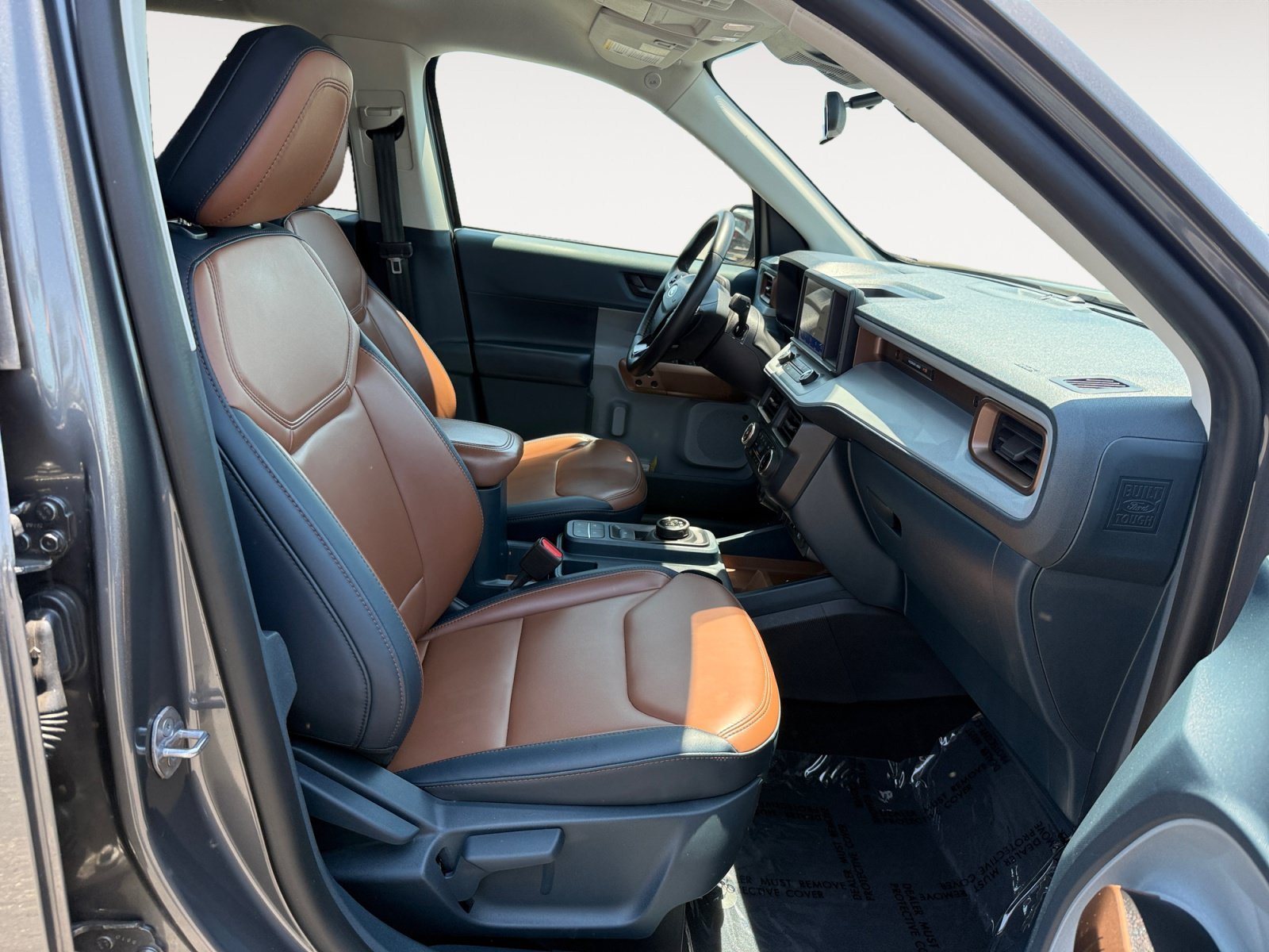 Used 2023 Carbonized Gray Metallic Ford Lariat image 19
