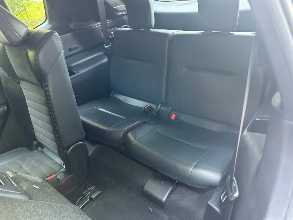 Used 2024 Black Mitsubishi SE image 27