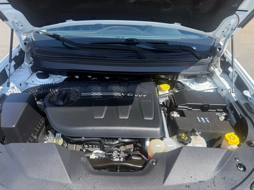 Used 2022 White Jeep Trailhawk image 60