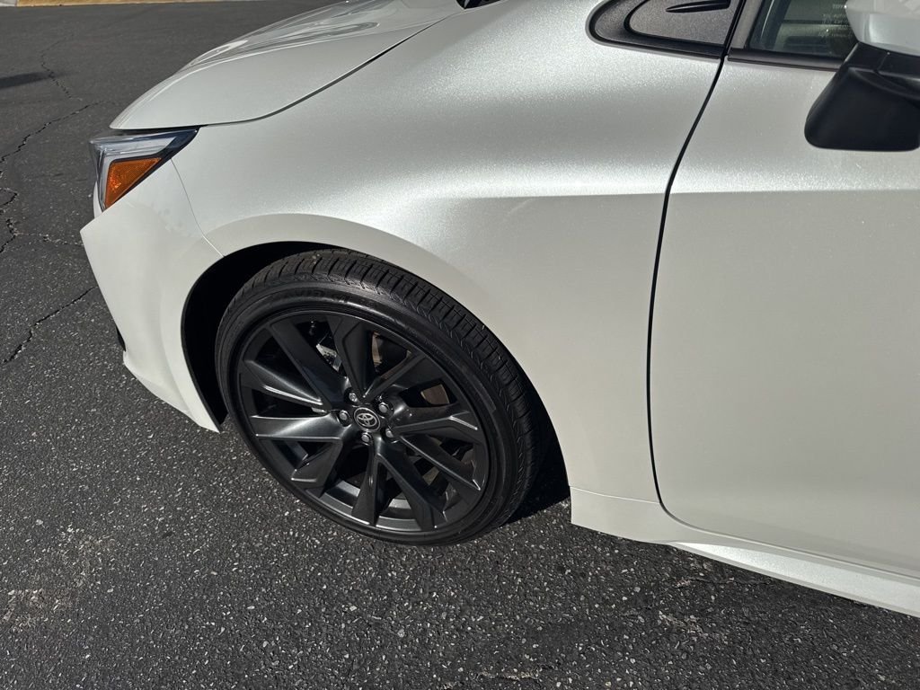 2025 Toyota Corolla Hatchback XSE - Photo 10