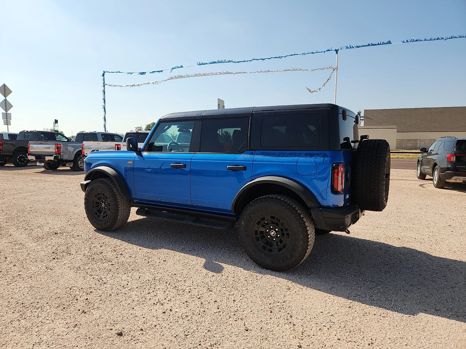 New 2026 Velocity Blue Metallic Ford Badlands® image 4