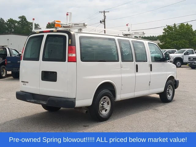 Used 2016 White Chevrolet Work Van image 13