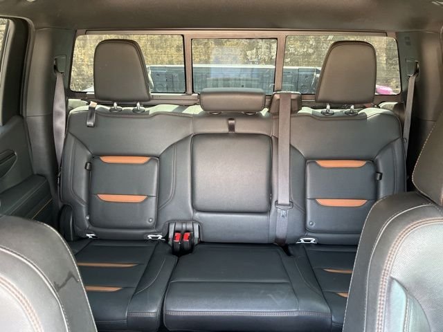 Used 2024 White GMC AT4 image 48