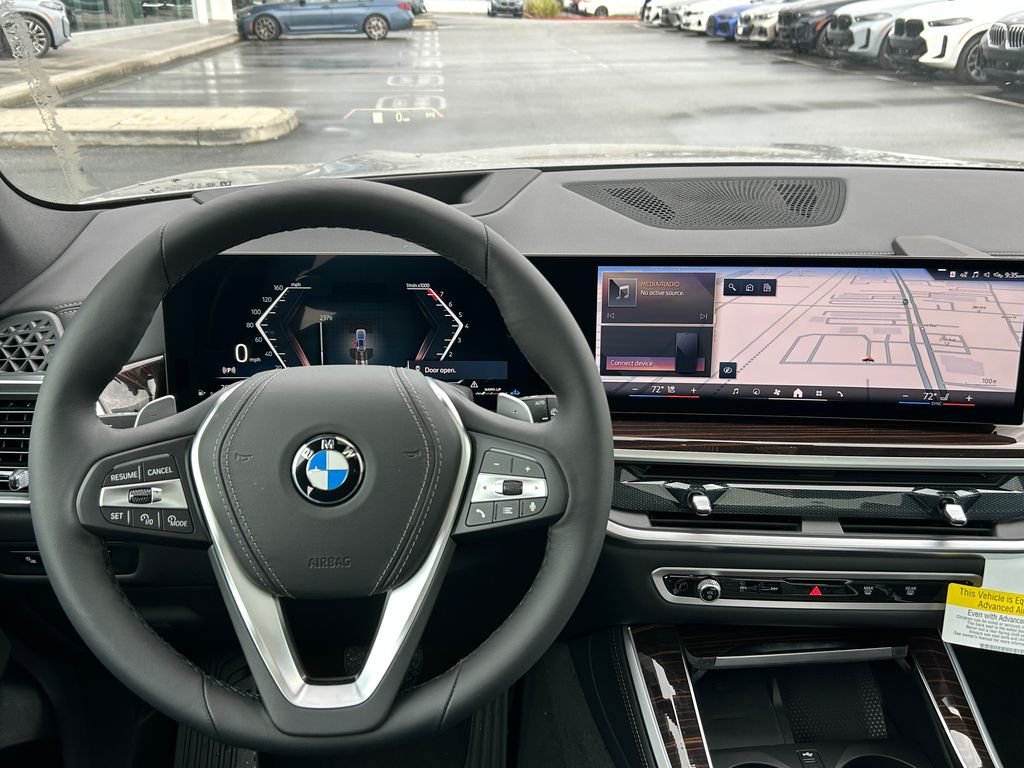 New 2026 Skyscraper Grey Metallic BMW xDrive40i image 17