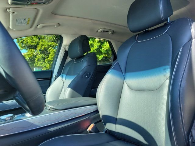 2024 GENESIS GV70 Standard - Photo 22