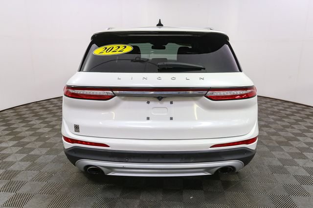 Used 2022 White Lincoln Standard image 9