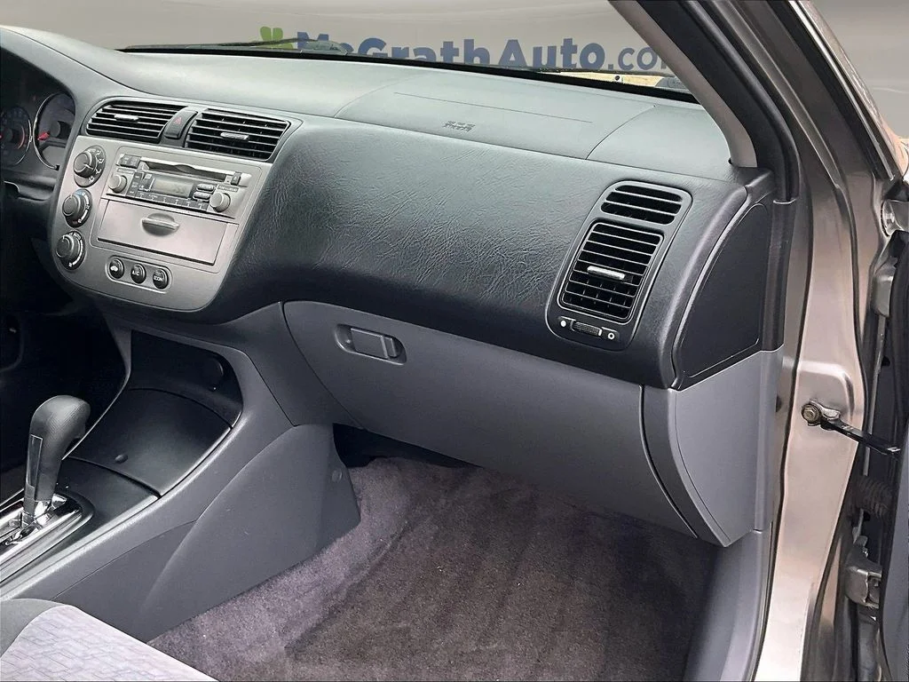 Used 2004 Gray Honda Hybrid image 27