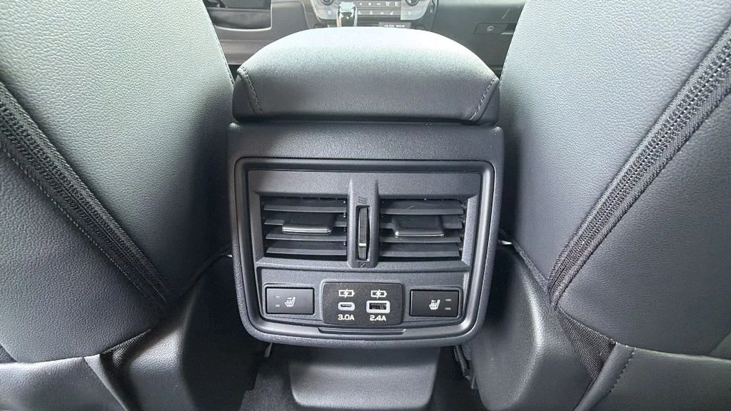 Used 2026 Crystal White Pearl Subaru Touring XT image 25