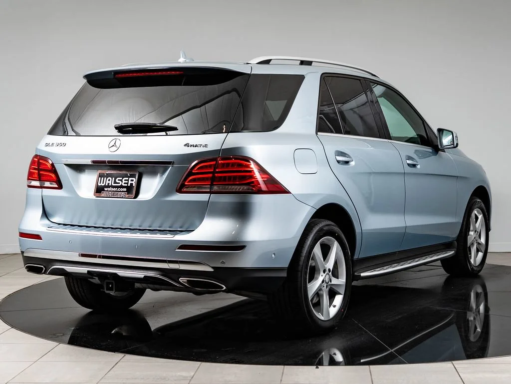 Used 2017 Diamond Silver Metallic Mercedes-Benz GLE 350 image 10
