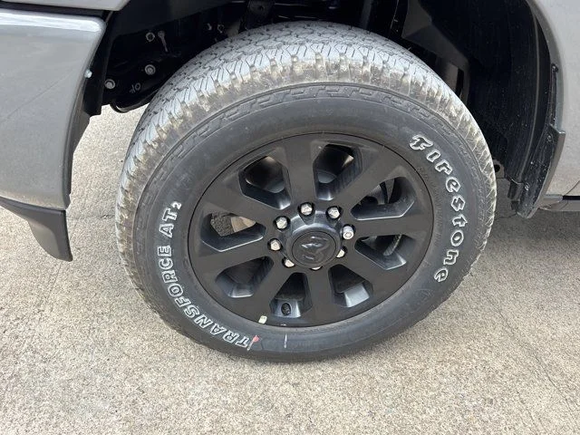 New 2026 Ceramic Gray Clear-Coat Exterior Paint RAM Laramie image 11