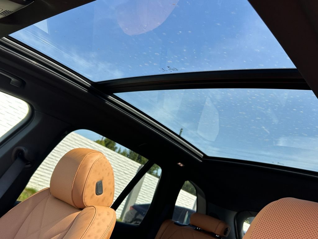 New 2026 Skyscraper Grey Metallic BMW xDrive40i image 16